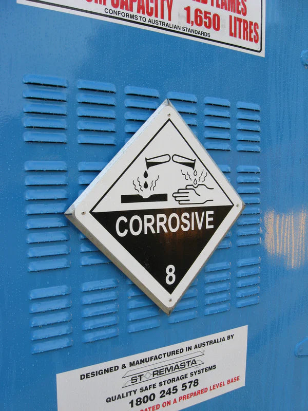 Single Depth Toxic Substance Store - 2 IBC - Vertical
