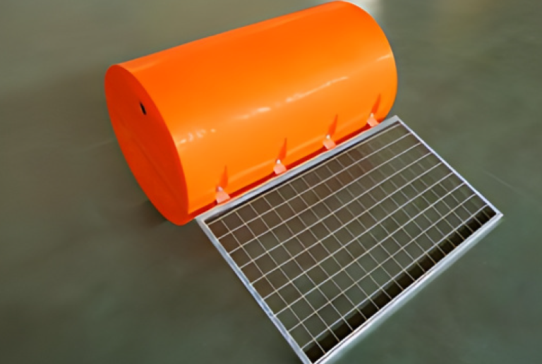 Spilldoc HDPE Trash Boom with Steel Netting