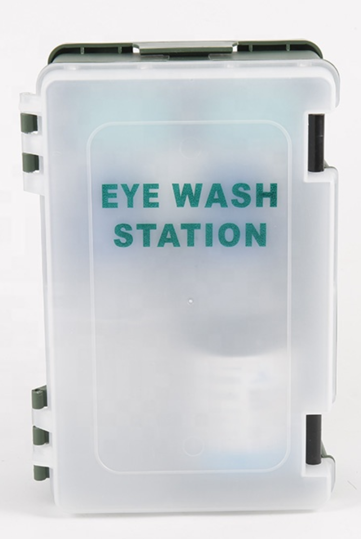Spilldoc Wall Mounted Emergency Eyewash with Saline Solutions SDEW500B